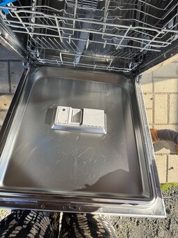 Myčka candy 60 cm - 7