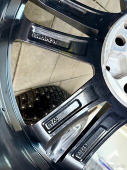 Alu Mercedes-benz 18”- zimní sada - 7