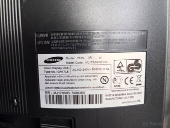 SAMSUNG SyncMaster 710n, 17", VGA - 7