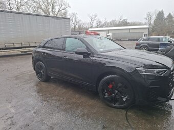 AUDI Q8 r.v.25 najeto 20tis km - 7