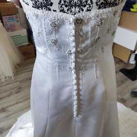 Jednoduché svatební šaty vel. 38/40 - 7