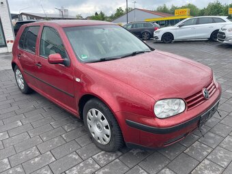 Volkswagen Golf 1.416v 55kw rok 2000 Edition - 7