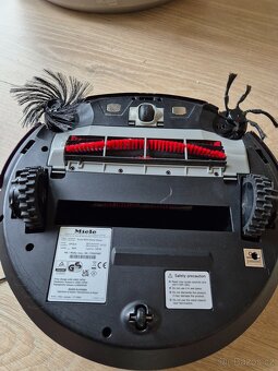Robotický vysavač Miele Scout RX3 Home Vision - 7