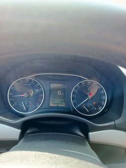 Škoda octavia 1.6 TDI 77 kw 2012 rok - 7