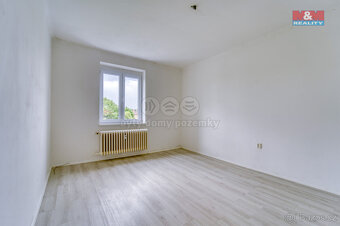 Prodej bytu 3+1, 77 m², Plzeň, ul. Částkova - 7