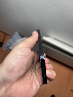 iPhone 12 64 - 7