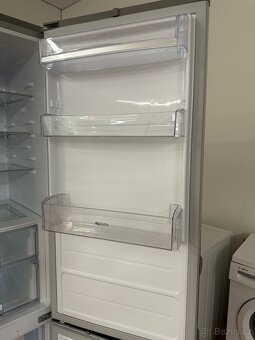 Lednice s mrazákem LG (171) - 7