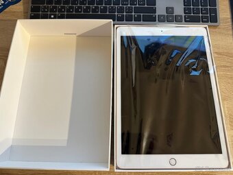 Apple Ipad 8 2020 32GB Wifi zlatý - 7