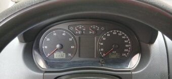 Prodám Volkswagen Polo 1.2 - 7