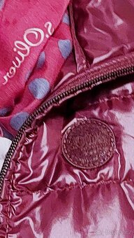 LEHOUNKÁ PÉŘOVÁ VESTA + ŠÁTEK - OBOJÍ OD S´OLIVER-vel.38 - 7