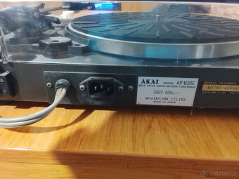 Gramofon AKAI AP  B20 - 7