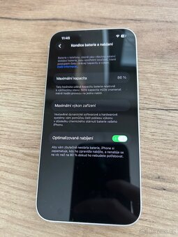 Prodám iPhone 14 – bílý, 128 GB - 7