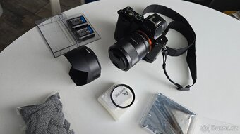 Sony Alpha 7 tělo a Zeiss 1,8/55mm - 7