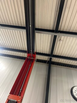 Sloupový zvedák 4200kg - 7