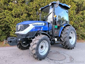 Traktor LOVOL M404 s výkonem 40 Hp s kabinou, EURO 5 - 7