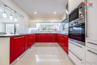 Prodej rodinného domu, 340 m², Kunice, ul. Do Žlábek - 7