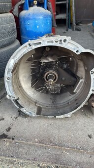 Hyundai H1 2.5 CRDI - 7