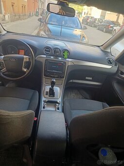 Ford Galaxy 2011 – 2.0 TDCi, 7 míst, automat - 7