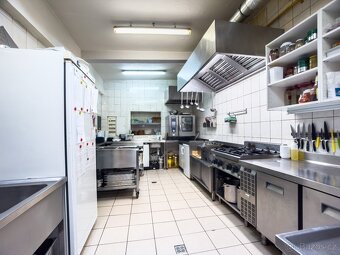 Přenechání nájemní smlouvy restaurace Borgeska - Brno, Králo - 7