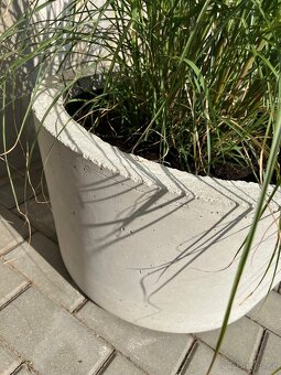Květináče Betonové (⌀54 cm x 32 cm x 4 cm) - 7