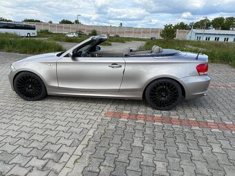 Bmw 125i E88 - 7
