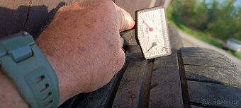 Mercedes   letni 255 50R19 - 7