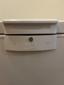 Truhlicový mrazák BEKO, 284 L - 7