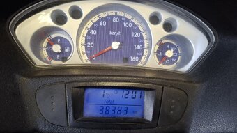 Yamaha Versity 300 - 7