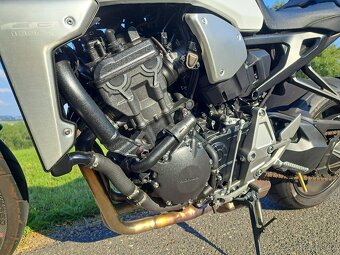 Honda CB1000r - 7