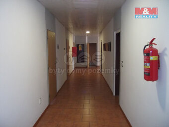 Pronájem obchod a služby, 37 m², Karviná, ul. Rudé armády - 7