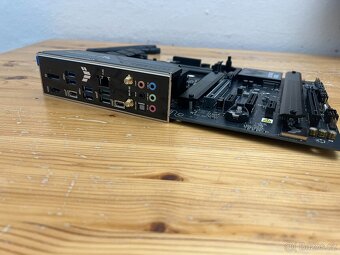ASUS TUF GAMING Z790-PLUS WIFI Socket 1700 Funkční,záruka - 7