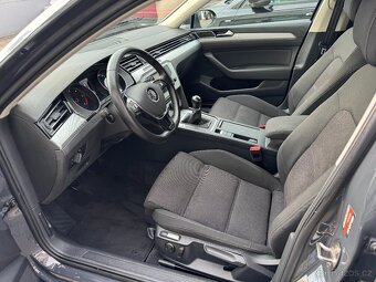 VW Passat Variant 2.0TDI 110 kW Full LED Navi 2015 ACC - 7
