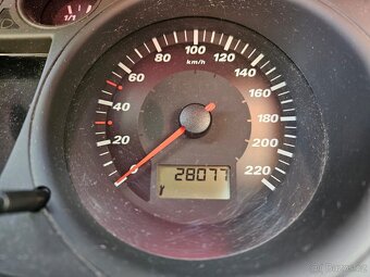 Seat Ibiza, 1.4 Stav nového vozu - 28000KM - 7