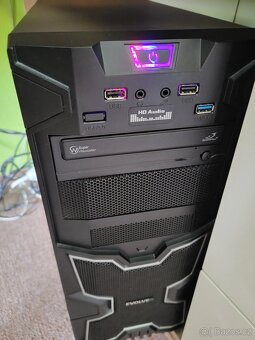 PC sestava - 7