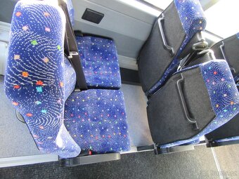 13 polohovacích sedadel Mercedes sprinter top stav - 7