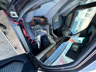 Mercedes Benz W124 2.5d 69kw - 7