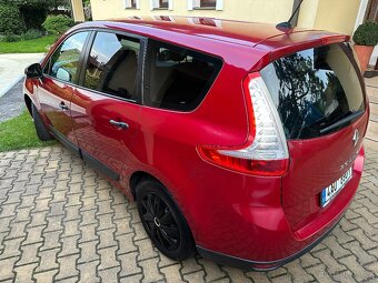 Renault Grand Scenic 1.5 DCI - 7