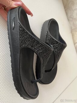 Dámské sandále skechers nove - 7