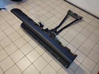Nová Radlice SHARK Snow Plow 52" DELUXE BLACK (132 cm) - 7