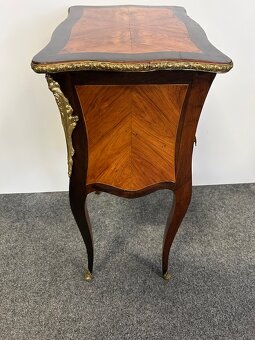 Stolek okolo roku 1850 - originál. - 7