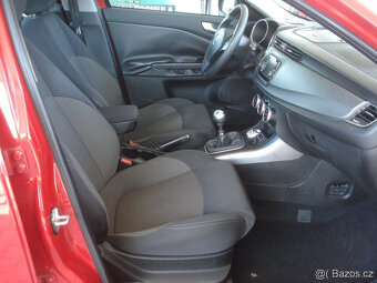 Alfa Romeo Giulietta 1.6 JTD 88KW - 7