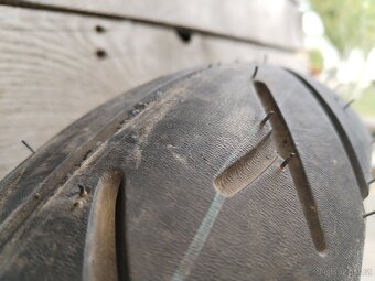 Prodám pneu 120/70 - 12 - 7