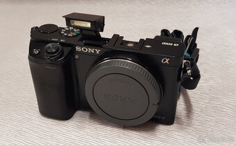 Bezzrcadlovka Sony Alpha A6000, tělo, včetně nabíječky a bat - 7