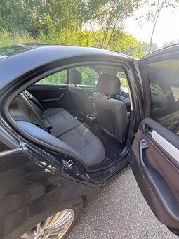BMW 318i 2005 - 7