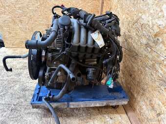 KOMPLETNÍ MOTOR 2.0 85KW AZM - 7