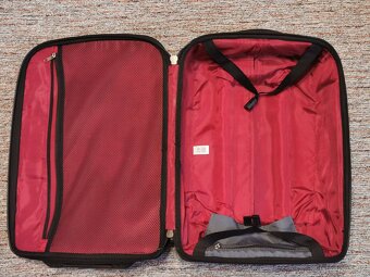 Cestovní kufr Case Logic na kolečkách - 7