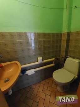 Krajový řadový rodinný dům v obci Herálec v blízkosti měst H - 7