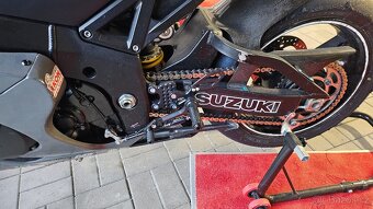 Okruhovka Suzuki GSX-R 750 - 7
