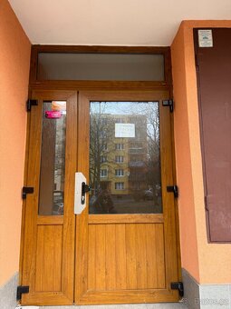 Pronájem garsoniery o rozloze 20 m² v klidné čtvrti K.Varů - 7