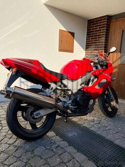 Honda VTR 1000F - 7
